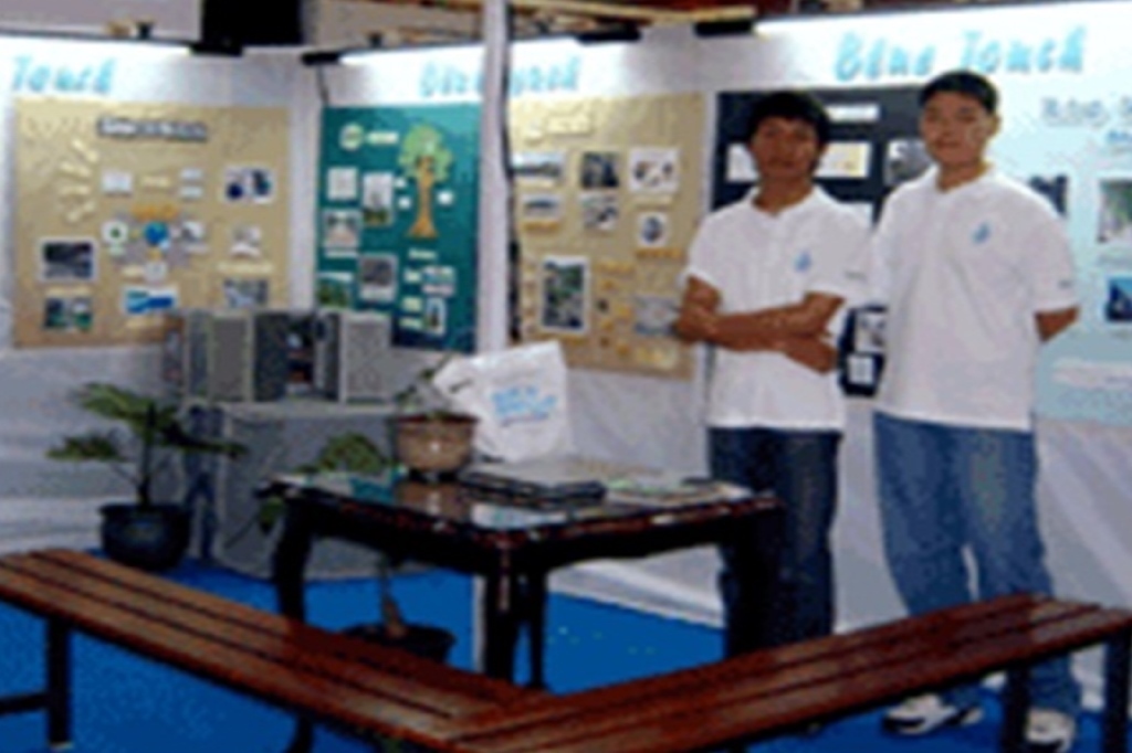 Kampanye BlueTouch Mall Ciputra Semarang